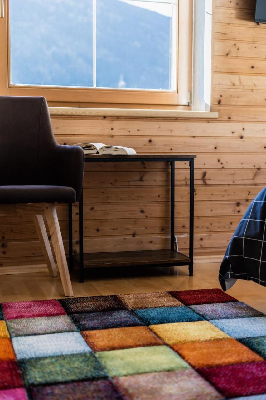 Apart Eno Stumm Exteriör bild