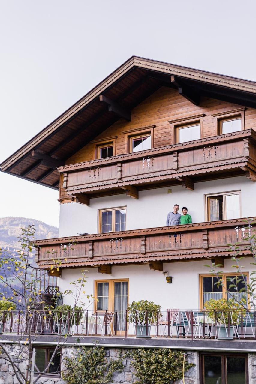 Apart Eno Stumm Exteriör bild